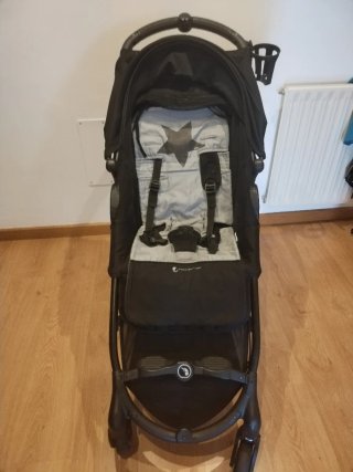 Silla de paseo City Mini Zip negra con extras.