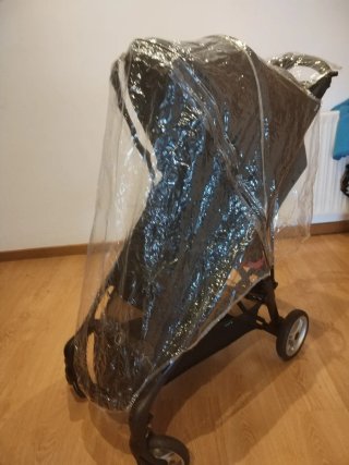 Silla de paseo City Mini Zip negra con extras.