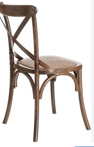 4 Sillas de madera. Precio unidad.