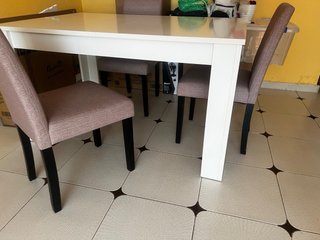 Mesa de comedor ,mesa auxiliar sofas,mueble tele