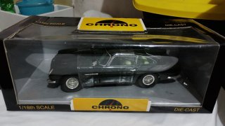 Aston Martin DB5 1/18