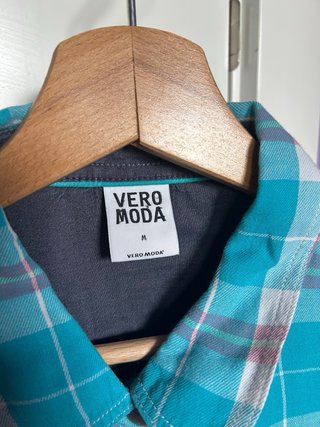 Camisa Vero Moda cuadros rosa y azul