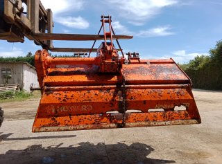 Fresadora Rotovator Howard