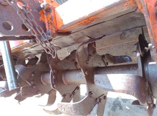 Fresadora Rotovator Howard
