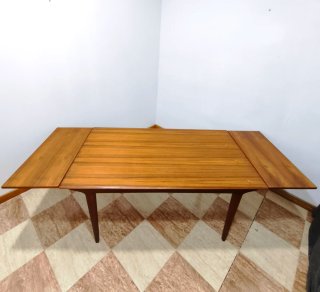Mesa de comedor Mid Century