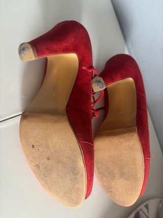 Zapatos rojos Cortefiel con cordones