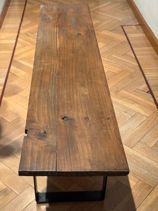 Banco de madera y metal