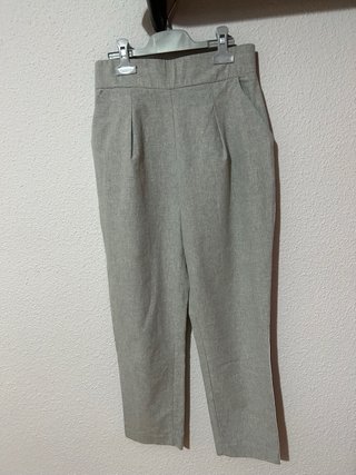 Pantalón chino gris talla S Stradivarius