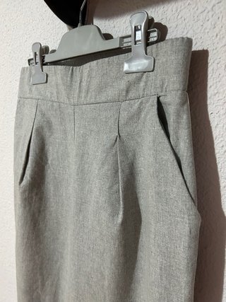 Pantalón chino gris talla S Stradivarius