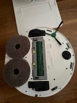 Robot aspirador y friegasuelos Roomba Q