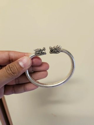 Bracciale vintage con teste di drago