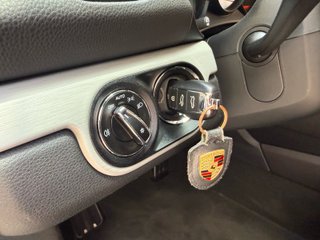 Porsche 718 Cayman GT4