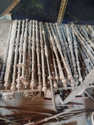 Barras para vallas decorativas distintos  (unas 70