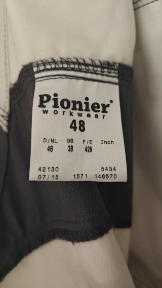 Mono Pioneer T48 Trabajo Gris Blanco Talla M
