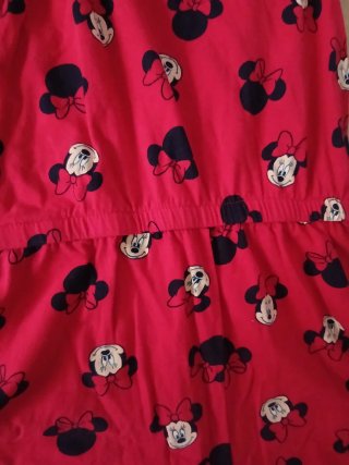 Mono corto niña Minnie Mouse rojo