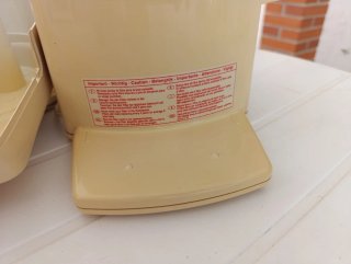 Licuadora Exprimidora Beige