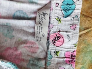 Pantalón pijama corto con cordón rosa