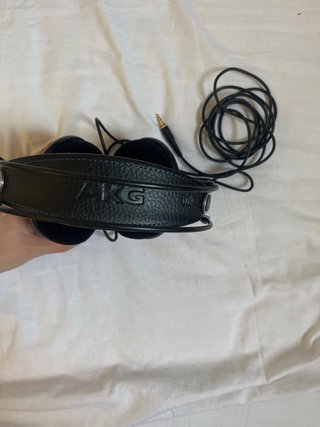 Cascos AKG K702 Negros y Plateados