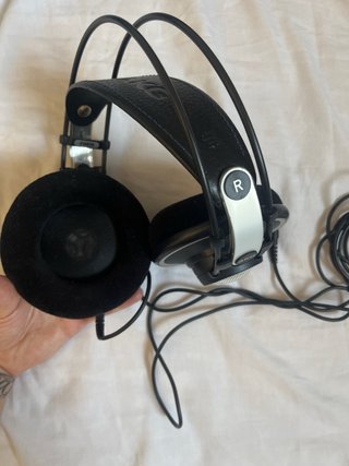 Cascos AKG K702 Negros y Plateados