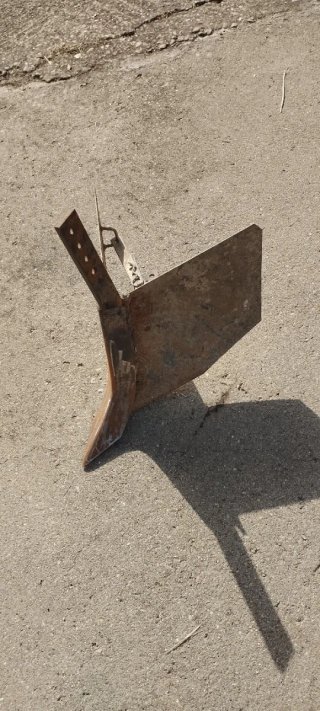 Vertedera para mulilla mecánica