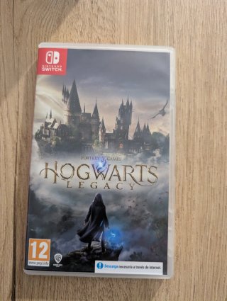 Nintendo Switch V2 + 4 Joycons + Funda + Hogwarts