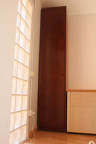 Armario alto de madera 2,40m NEGOCIABLE