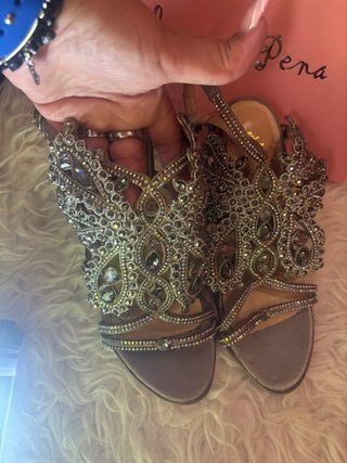 Sandalias Alma en Pena Tacon Brillantes