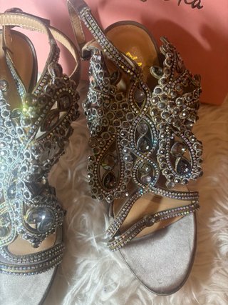 Sandalias Alma en Pena Tacon Brillantes