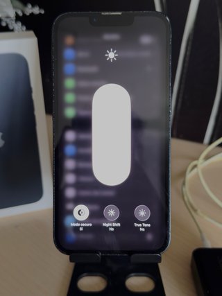 iPhone 13 256GB Negro - Parte trasera rota