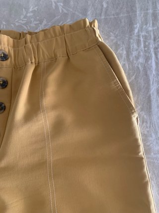 Pantalón Zara tobillero mostaza Talla S