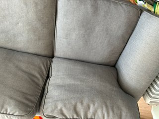 Sofá 3 plazas gris tela