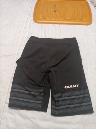 Pantalón Corto MTB GIANT Gris