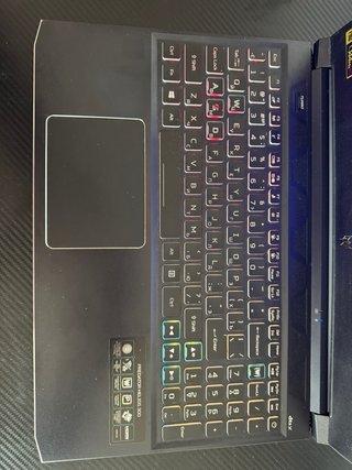 Acer Predator Helios 300 RTX 3060 i7-11800H 16GB