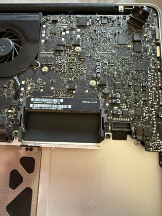 MacBook Pro metà 2012 (Non Funziona)