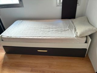 Cama juvenil con cajón de almacenaje