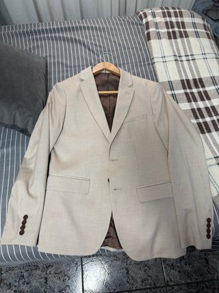Traje de Padrino Beige/Marrón + Zapatos MARTINELLI