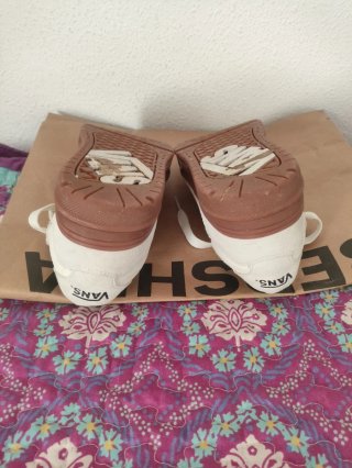 Zapatillas Vans Beige y Marrón