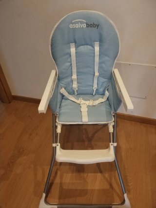Trona plegable bebé.