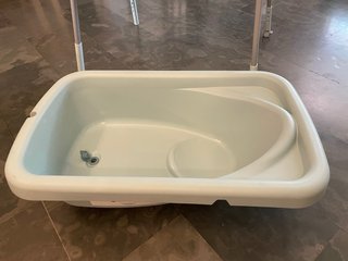 Bañera y Cambiador Bebé Chicco Usado