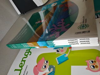 Libros 1º Primaria Santillana nuevos sin usar.