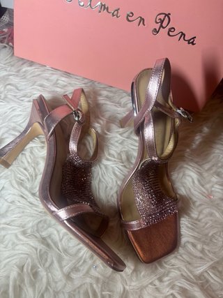 Sandalias Alma en Pena Tacon Brillantes