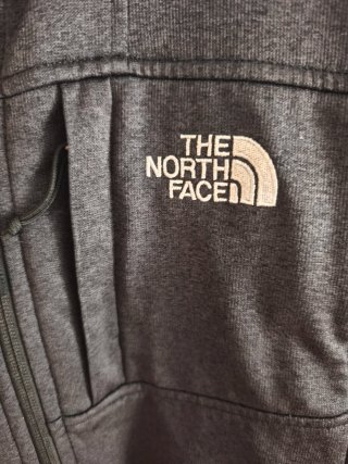 Chaqueta The North Face Gris