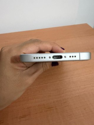 iPhone 16 Blanco impecable | Caja original + funda