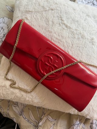 Bolso de fiesta Guess rojo y dorado