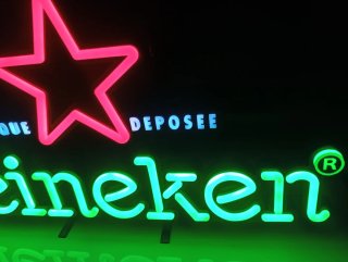 Insegna Luminosa Heineken Stella Rosa e Verde