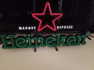 Insegna Luminosa Heineken Stella Rosa e Verde