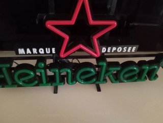 Insegna Luminosa Heineken Stella Rosa e Verde