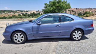 Mercedes-Benz  CLK 2002
