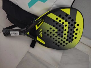Conjunto pala pádel y macuto Tecnifibre