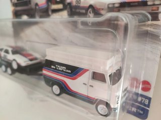 Hot Wheels Team Transport. DMC DeLorean.